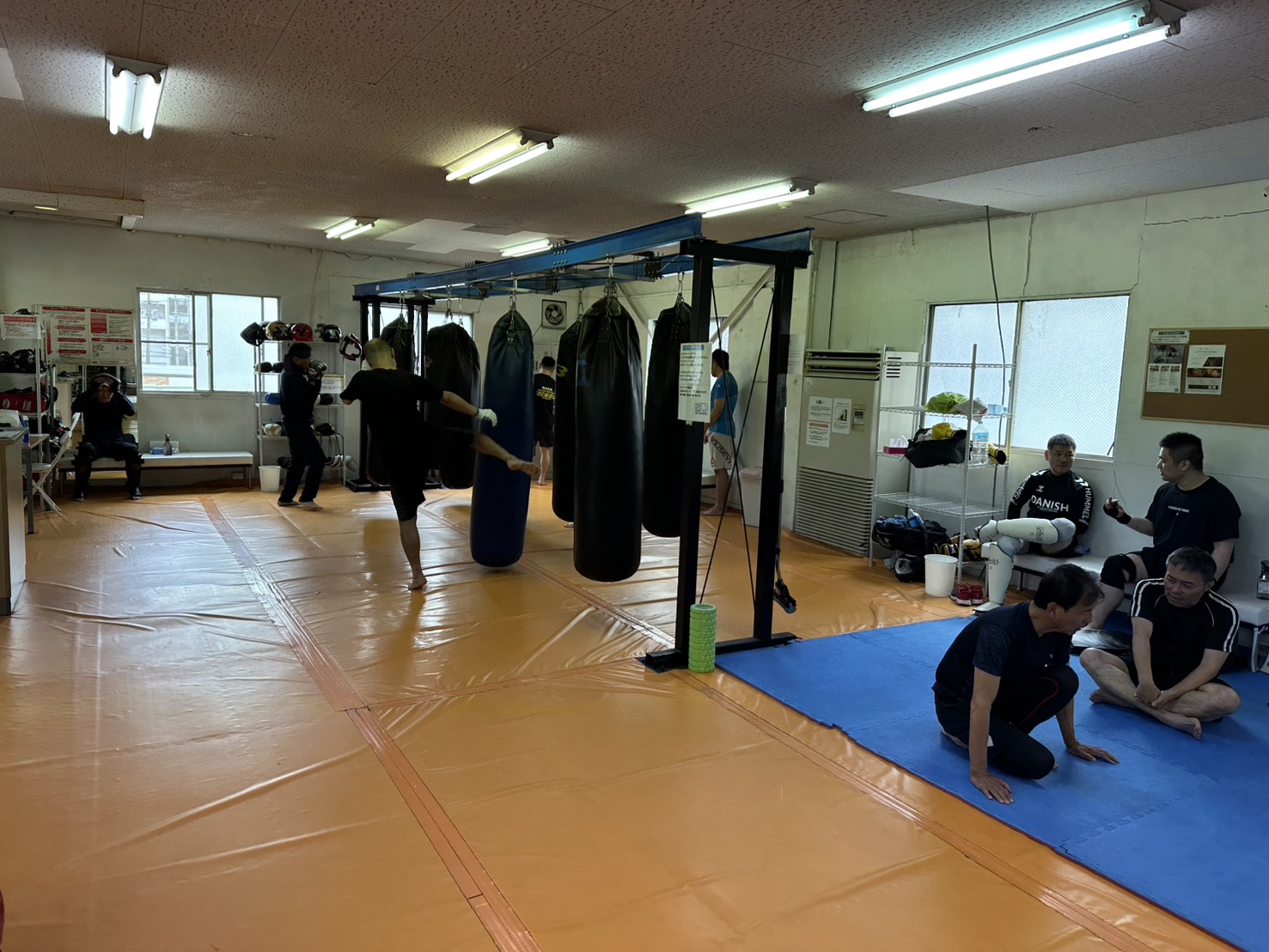 REstart KICKBOXING GYM 3